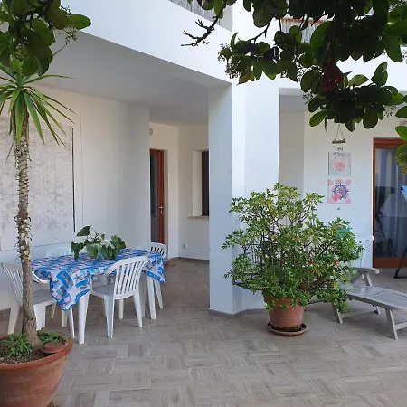 Casa In Riva Al Mare * 阿尔扎凯纳