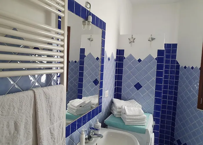 Villa Casa In Riva Al Mare